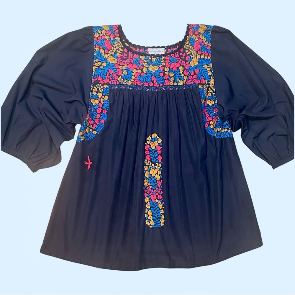 Like new Mi Golondrina • Navy Hand Embroidered Catalina Top || XL
